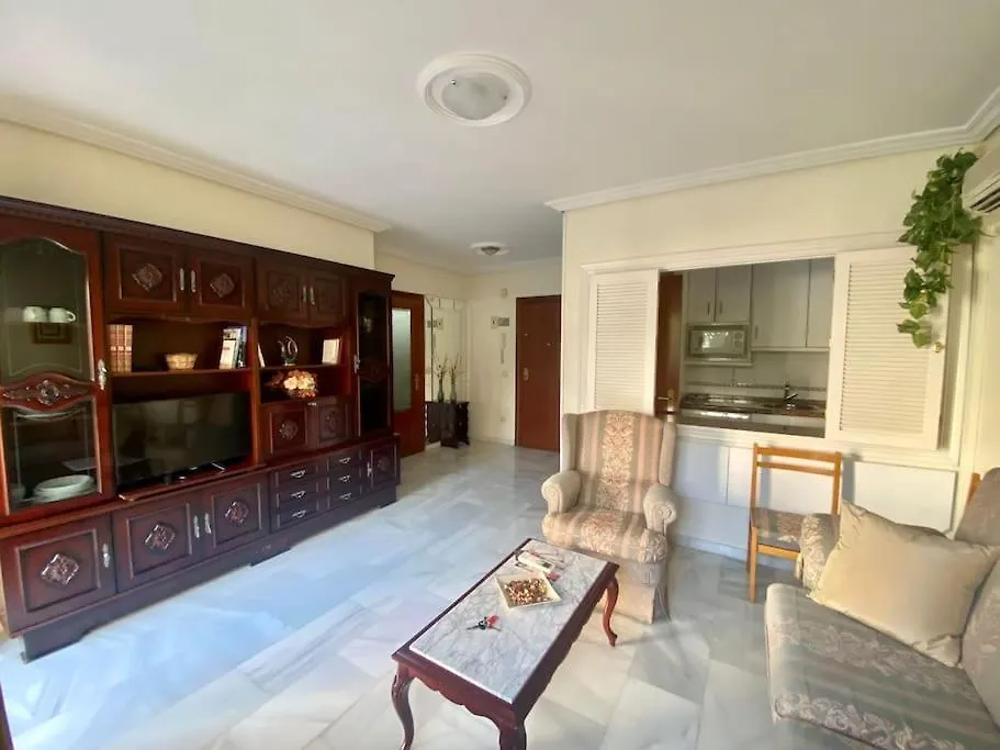 Lägenhet Rentalsevilla Luis De Morales